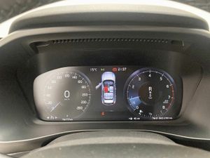 Volvo XC40 2.0 B3 G Core Auto  - Foto 15