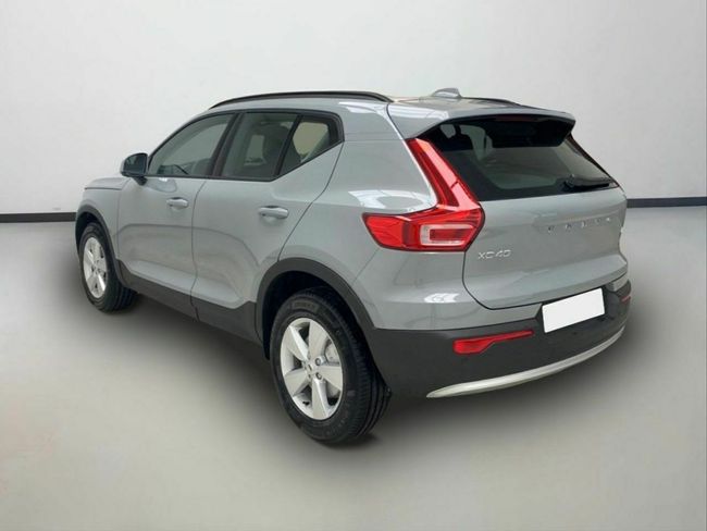 Volvo XC40 2.0 B3 G Essential Auto  - Foto 3