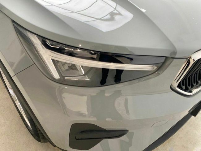 Volvo XC40 2.0 B3 G Essential Auto  - Foto 21