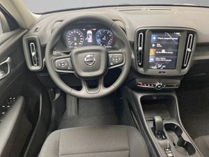Volvo XC40 2.0 B3 G Essential Auto  - Foto 13