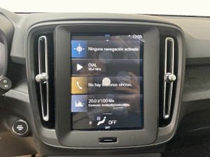 Volvo XC40 2.0 B3 G Essential Auto  - Foto 15