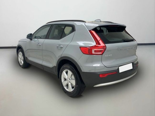 Volvo XC40 2.0 B3 G Essential Auto  - Foto 3