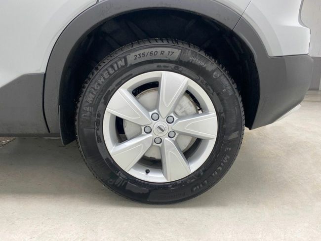 Volvo XC40 2.0 B3 G Essential Auto  - Foto 16
