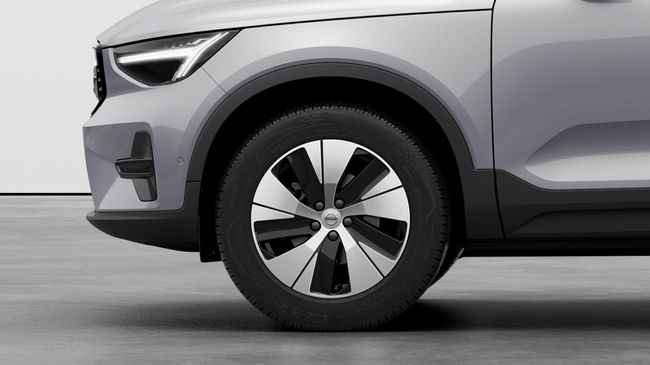 Volvo XC40 2.0 B3 G Plus Dark Auto  - Foto 5