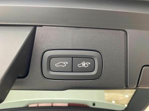 Volvo XC60 2.0 B5 G AWD Plus Dark Auto  - Foto 19