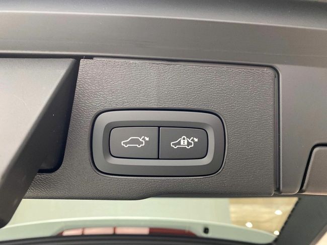 Volvo XC60 2.0 B5 G AWD Plus Dark Auto  - Foto 19