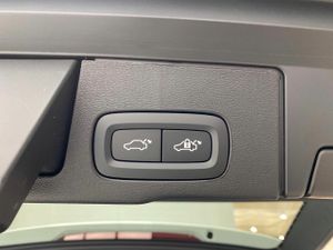 Volvo XC60 2.0 B5 G AWD Plus Dark Auto  - Foto 19