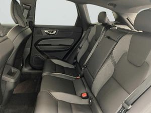 Volvo XC60 2.0 B5 G AWD Plus Dark Auto  - Foto 11
