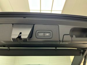 Volvo XC60 2.0 B5 G MHEV Core Auto AWD  - Foto 16
