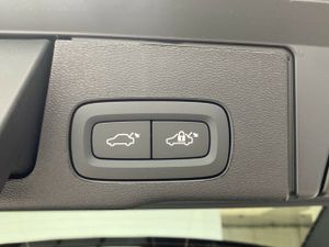 Volvo XC60 2.0 B5 G MHEV Core Auto AWD  - Foto 15