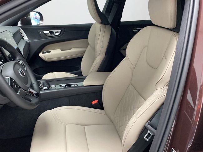 Volvo XC60 2.0 B5 G MHEV Core Auto AWD  - Foto 19