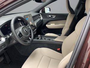 Volvo XC60 2.0 B5 G MHEV Core Auto AWD  - Foto 16