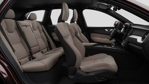 Volvo XC60 2.0 B5 G MHEV Core Auto AWD  - Foto 8