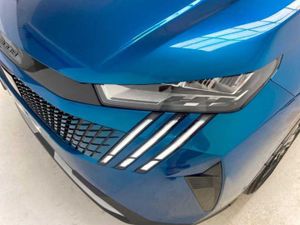 Peugeot 3008 Hybrid 1.2 107KW Allure eDCS6   - Foto 10