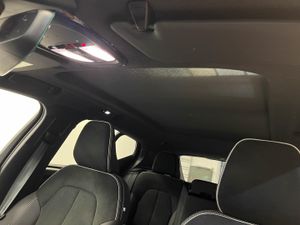 Volvo XC40 2.0 B4 G Ultimate Dark Auto   - Foto 20