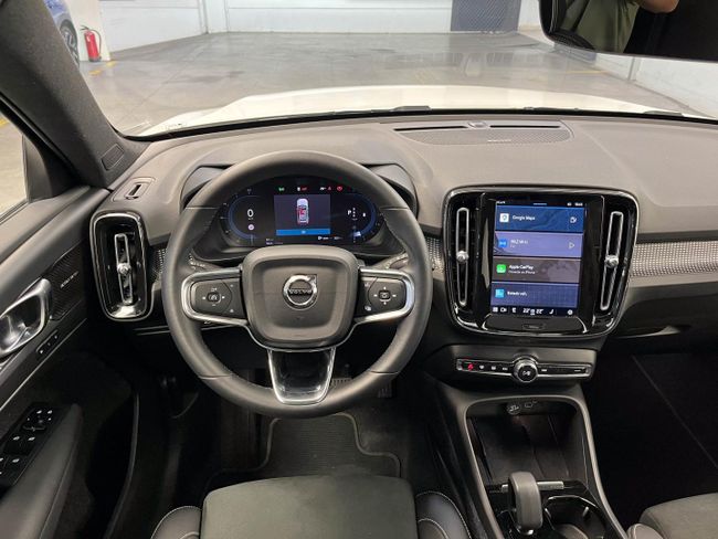 Volvo XC40 2.0 B4 G Ultimate Dark Auto   - Foto 15