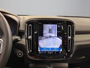 Volvo XC40 2.0 B4 G Ultimate Dark Auto   - Foto 25