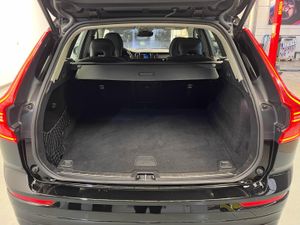 Volvo XC60 2.0 B4 G Core Pro Auto   - Foto 19