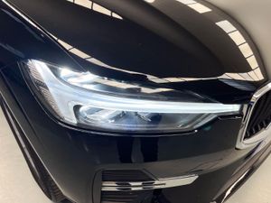 Volvo XC60 2.0 B4 G Core Pro Auto   - Foto 17