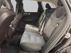 Volvo XC60 2.0 B4 G Core Pro Auto   - Foto 18