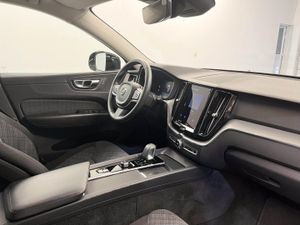 Volvo XC60 2.0 B4 G Core Pro Auto   - Foto 21