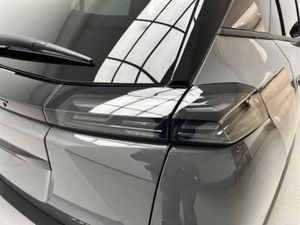 Peugeot 2008 N2008 Allure Hybrid 145 eDCS6   - Foto 20