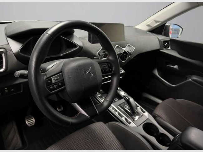 DS DS 3 PureTech 96kW Performance Line Auto.   - Foto 9