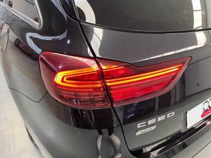 Kia Ceed Tourer 1.0 MHEV 74kW Style Edition DCT   - Foto 21