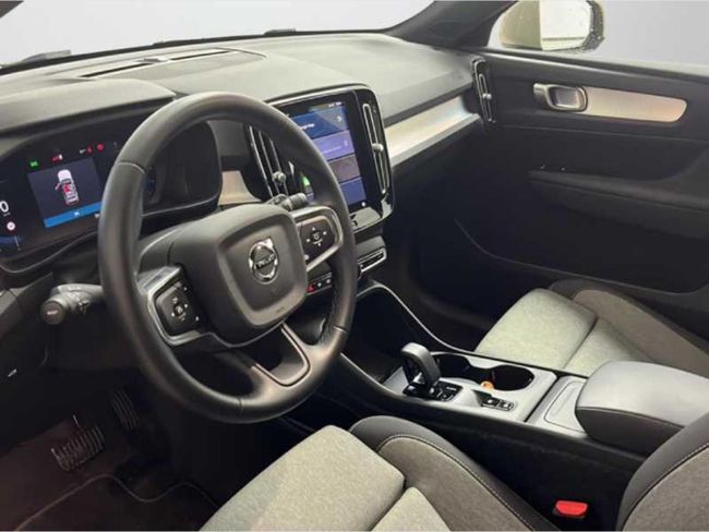 Volvo XC40 2.0 B3 G Core Auto   - Foto 14