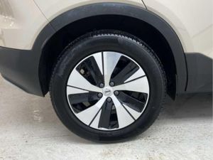 Volvo XC40 2.0 B3 G Core Auto   - Foto 11
