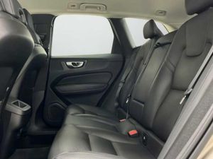 Volvo XC60 2.0 B4 D Core Auto   - Foto 11