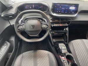 Peugeot 208 Allure HYBRID 110 eDCS6   - Foto 13