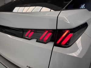 Peugeot 3008 Hybrid 1.2 100KW Allure eDCS6   - Foto 11
