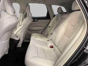 Volvo XC60 2.0 B4 D Core Auto   - Foto 14