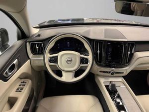 Volvo XC60 2.0 B4 D Core Auto   - Foto 19