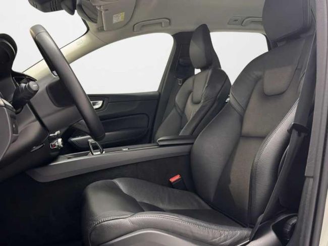 Volvo XC60 2.0 B4 D Core Auto   - Foto 12