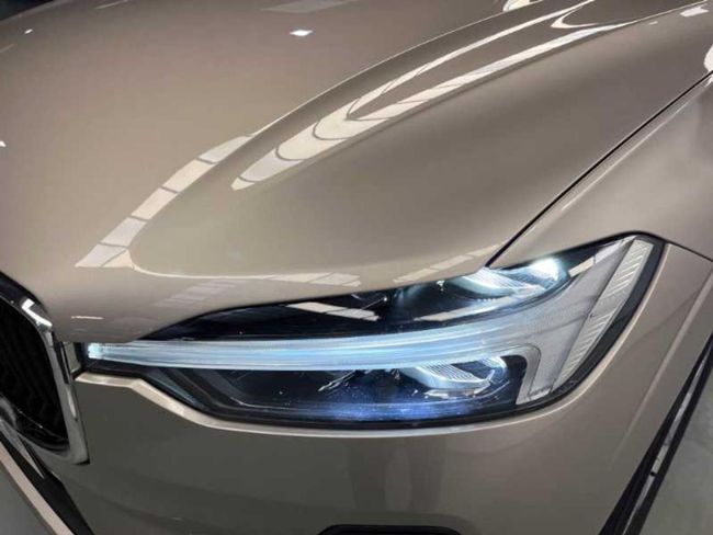 Volvo XC60 2.0 B4 D Core Auto   - Foto 20
