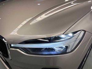Volvo XC60 2.0 B4 D Core Auto   - Foto 20