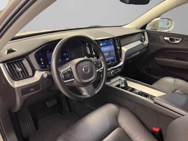 Volvo XC60 2.0 B4 D Core Auto   - Foto 13
