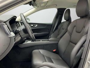 Volvo XC60 2.0 B4 D Essential Auto   - Foto 15