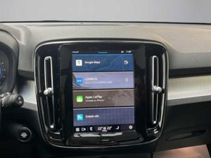 Volvo XC40 2.0 B4 G Ultra Dark Auto   - Foto 17