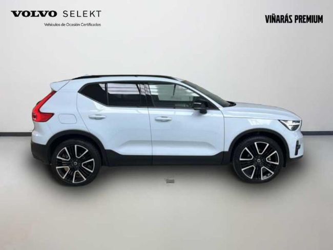 Volvo XC40 2.0 B4 G Ultra Dark Auto   - Foto 4