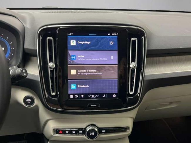 Volvo XC40 2.0 B4 G AWD Plus Dark Auto   - Foto 17