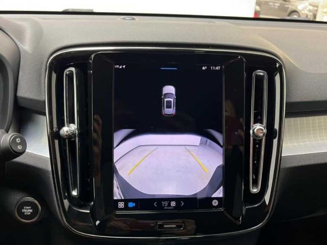 Volvo XC40 2.0 B3 G Core Auto   - Foto 18