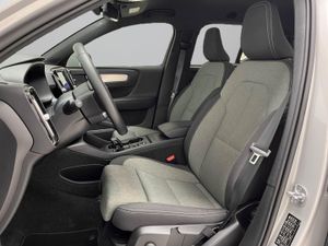 Volvo XC40 2.0 B3 G Core Auto   - Foto 9