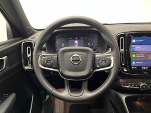 Volvo XC40 2.0 B3 G Core Auto   - Foto 11