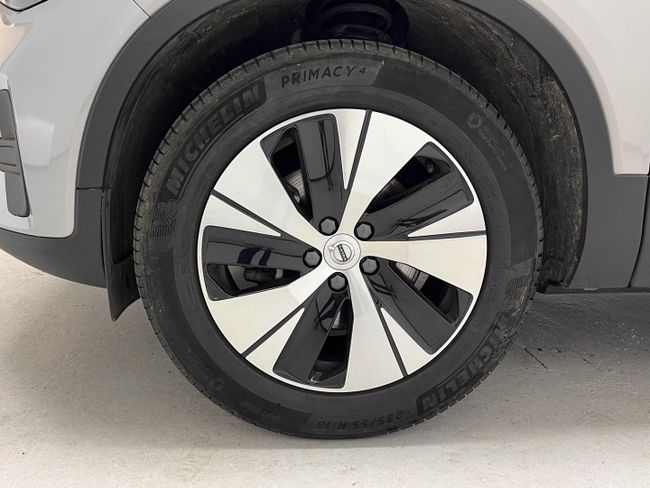 Volvo XC40 2.0 B3 G Core Auto   - Foto 17