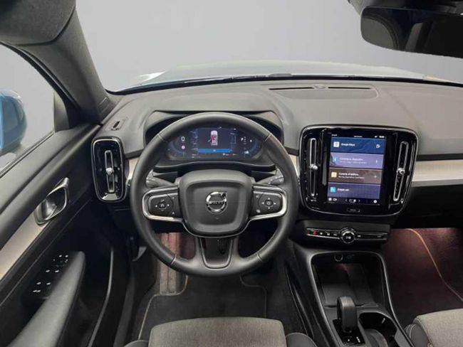 Volvo XC40 2.0 B3 G Core Auto   - Foto 13