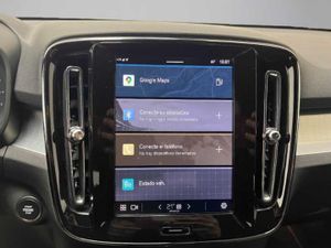 Volvo XC40 2.0 B3 G Core Auto   - Foto 17