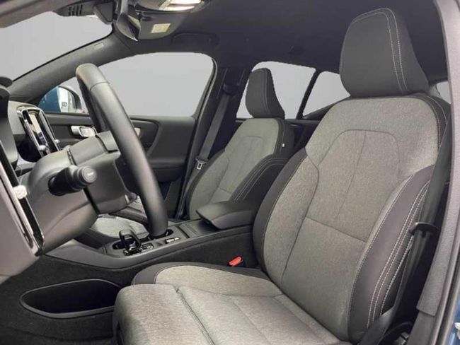 Volvo XC40 2.0 B3 G Core Auto   - Foto 21